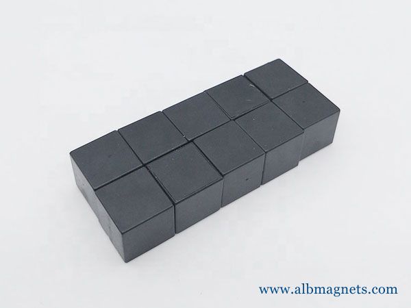 plastic coated magnet waterproof magnetic permanent strong magnets